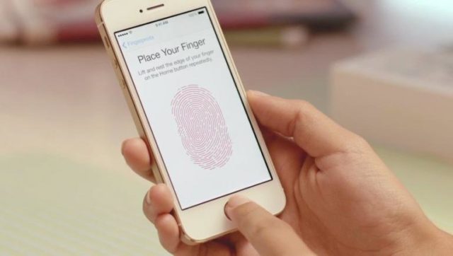 Le banche non useranno più le password