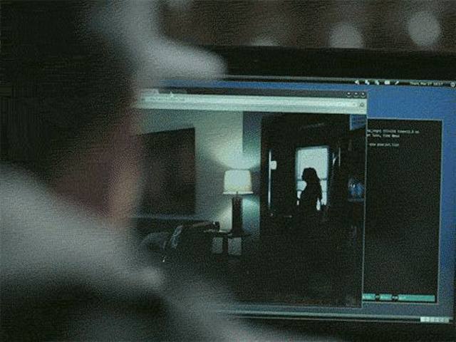 Come spiare dalla Webcam (Mr.Robot)