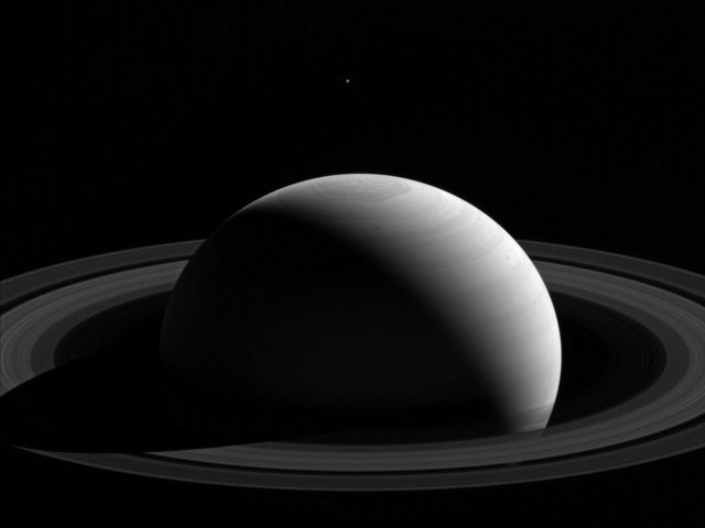 Tethys luna di Saturno