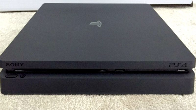 PS4 Slim