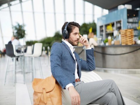 MDR-1000X_ambient_voice_black_B-Large