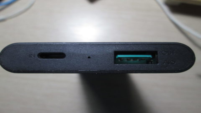 aukey pb n32 parte frontale