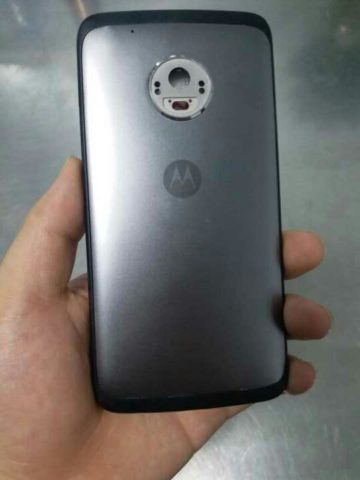 Moto X
