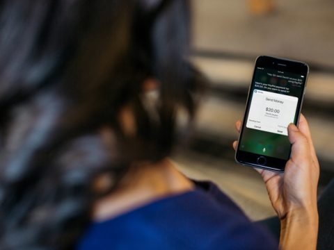 Siri e PayPal insieme