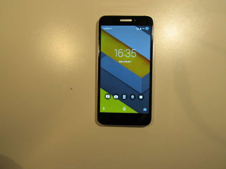 Alcatel Shine Lite: la nostra recensione completa