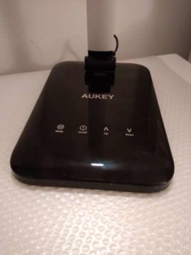 Recensione Lampada Aukey LT-T9