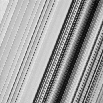 Saturno