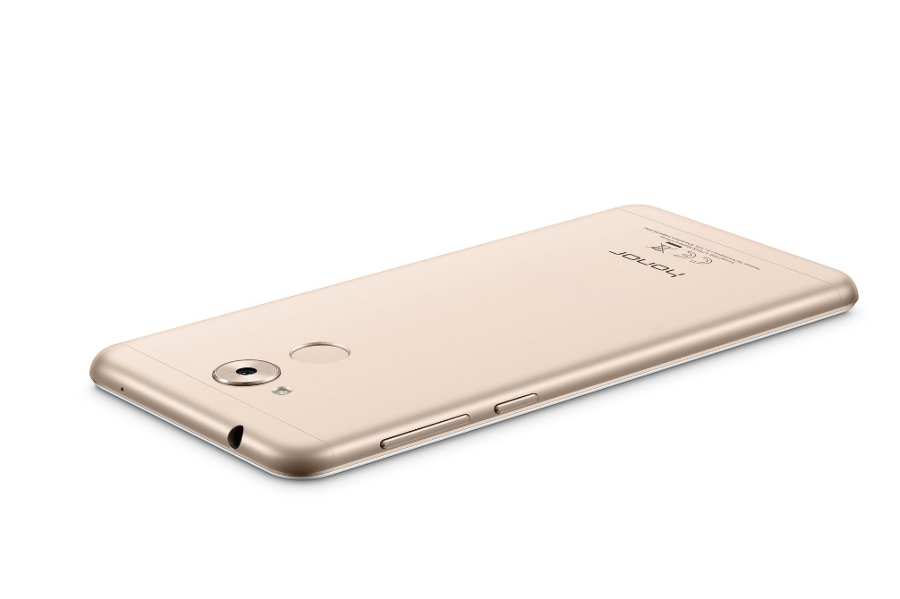 Honor 6C annunciato ufficialmente: 3GB RAM, Snapdragon 435 e corpo in metallo