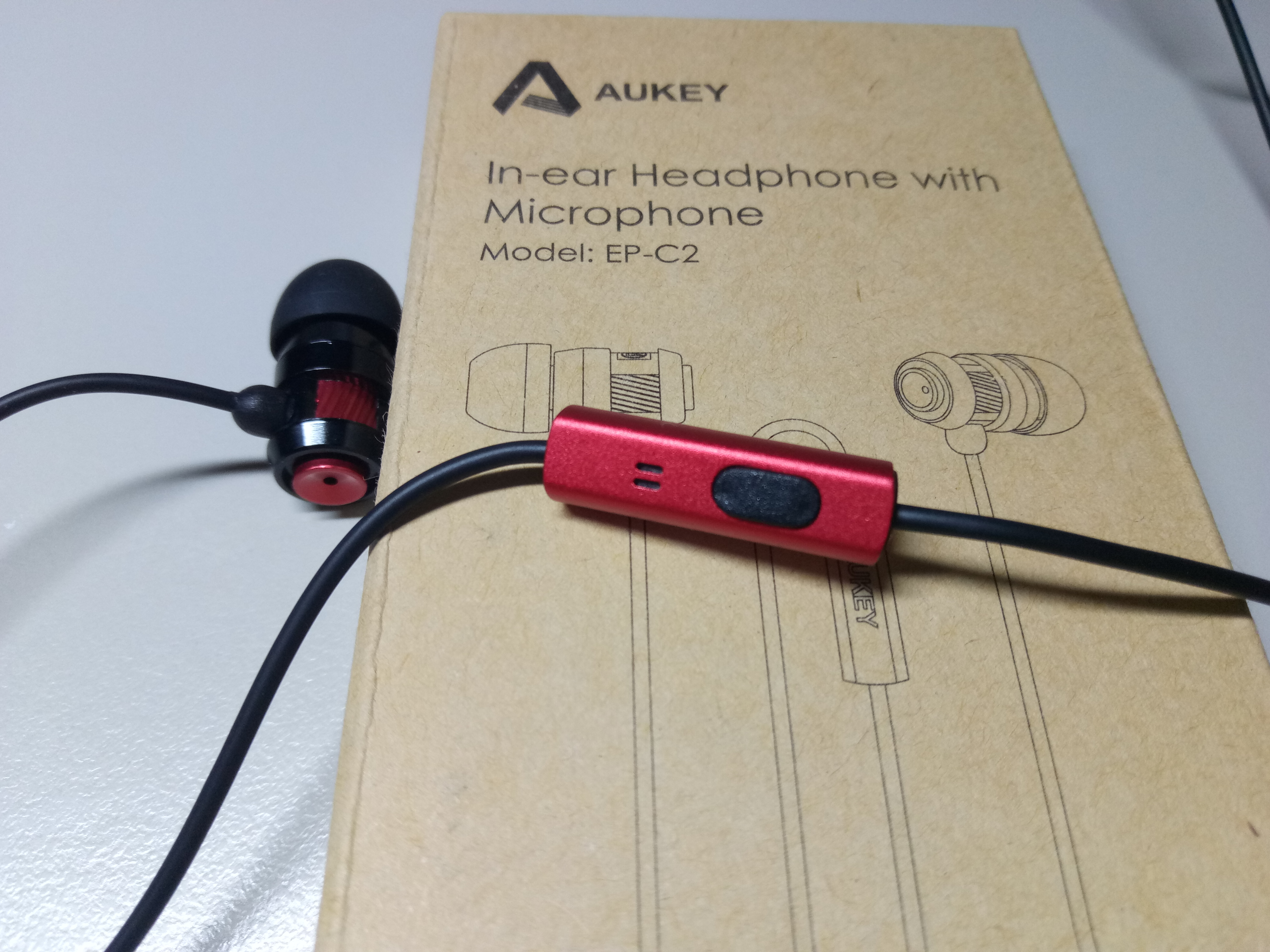 Recensione auricolari Aukey in-ear con microfono