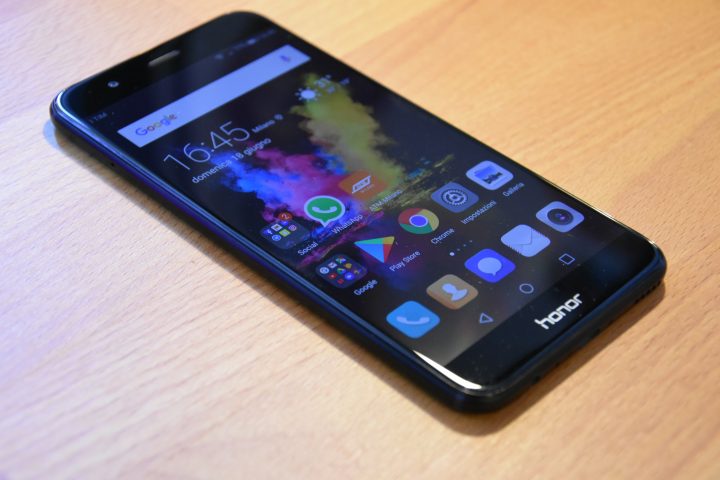 3 Honor 8 Pro