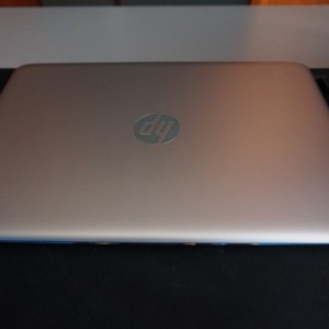HP EliteBook 1040 G3