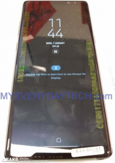 Le prime foto in real life mostrano il Galaxy Note 8 in azione!