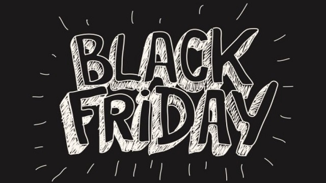 PS4 avrebbe battuto XBOX One durante il Black Friday