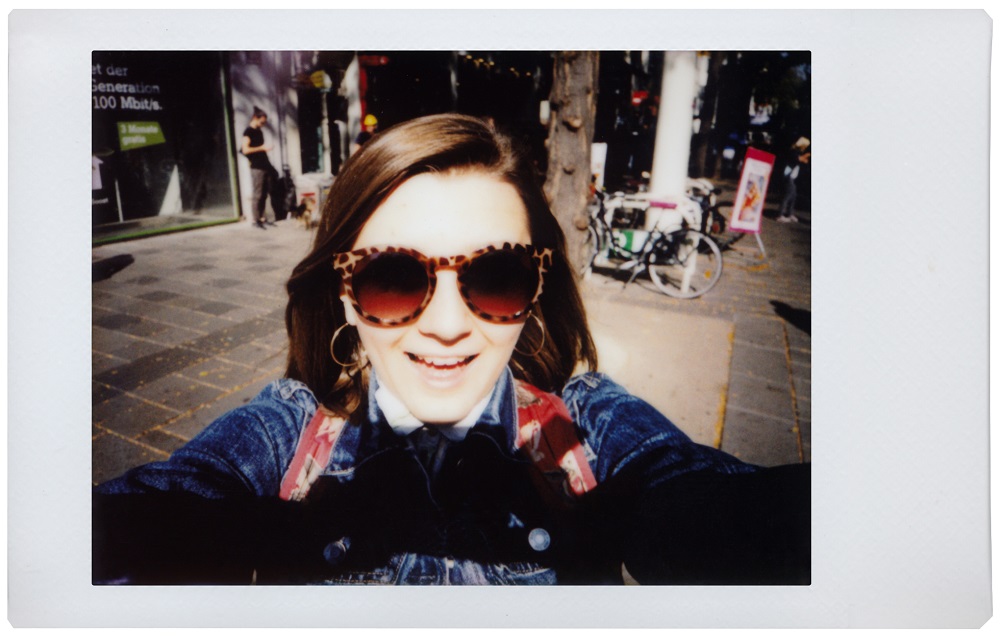 Lomo’Instant