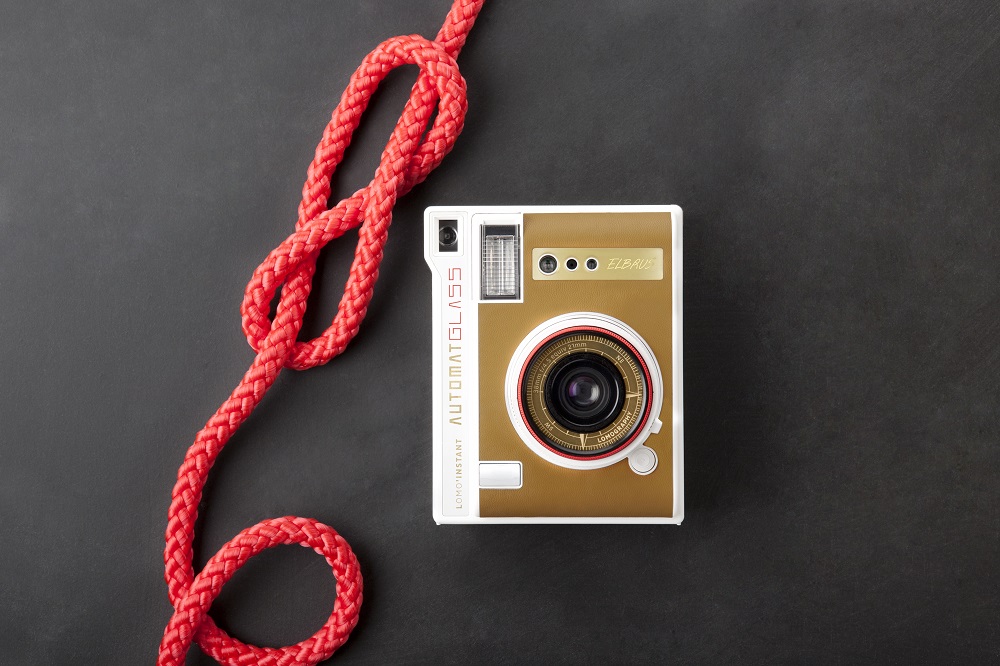Lomo’Instant
