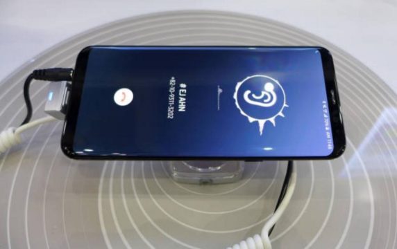 Display con audio