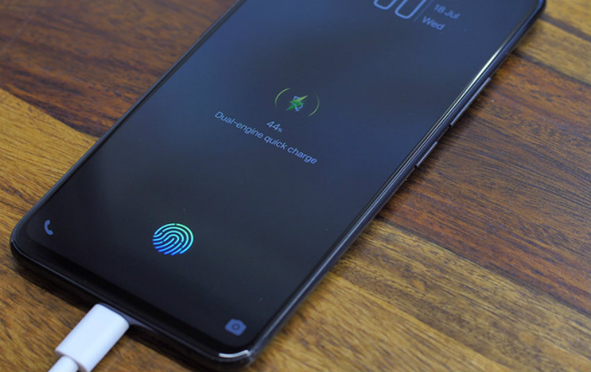 Vivo mostra caricabatterie da 120W: ricarica batteria da 4000mAh in 13 minuti